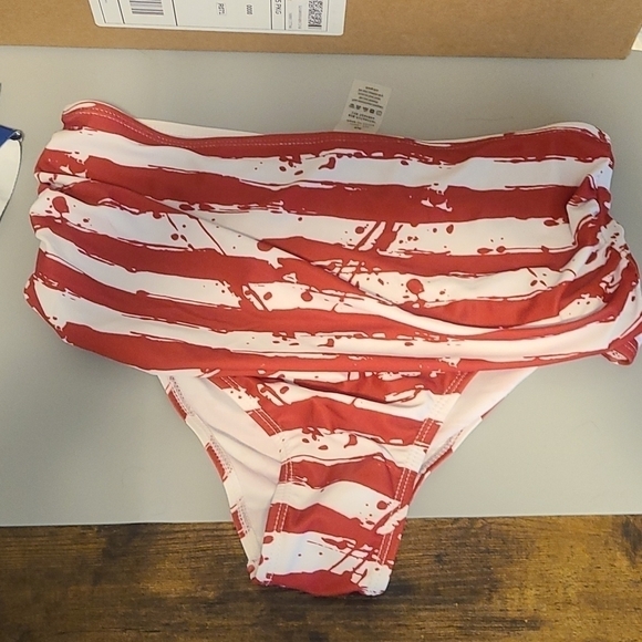 BRAND New Stars and Stripes Bikini - Picture 2 of 7